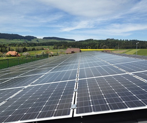 Jetzt Solarstrom vom Dach des Oberstufenzentrums in Unterlangenegg kaufen (Ecogie HKN-Zertifikat)